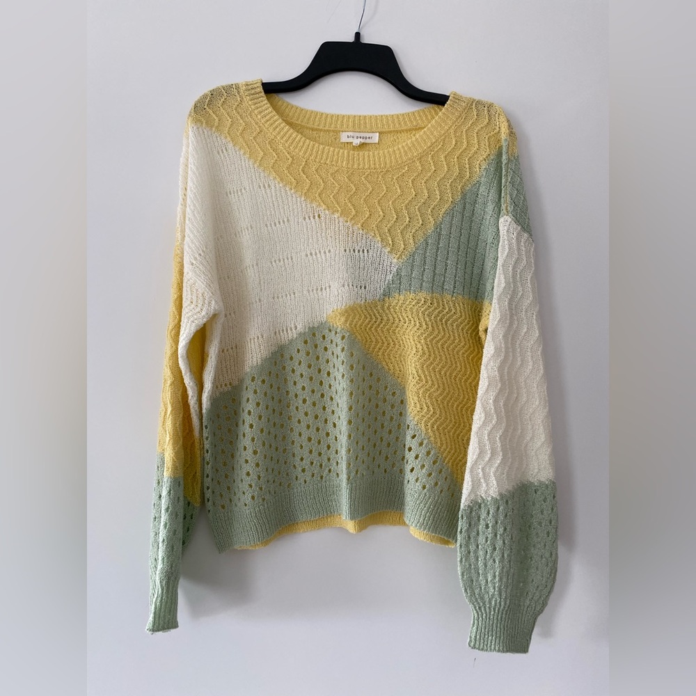 Multiple color light weight sweater